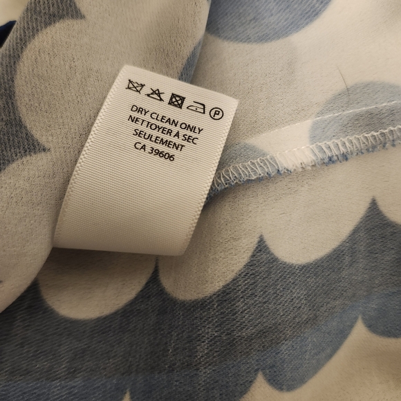 PINK TARTAN Blouse with Ties, Blue and White, Size 4 (but Fits a bit Larger) EUC - Picture 3 of 4